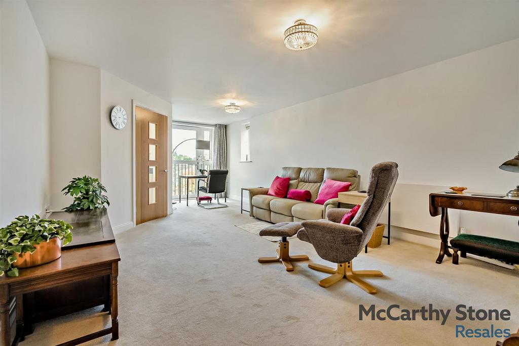 8668094-interior08-800.jpg
