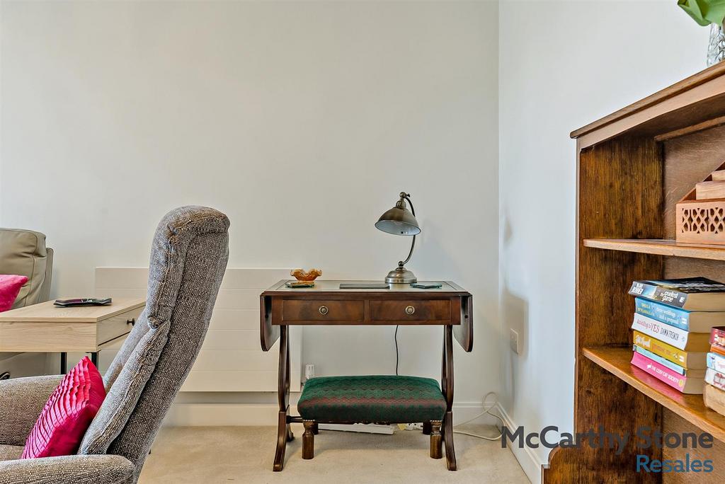 8668094-interior09-800.jpg