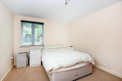 undefined, Manor Park,  Headington,  OX3