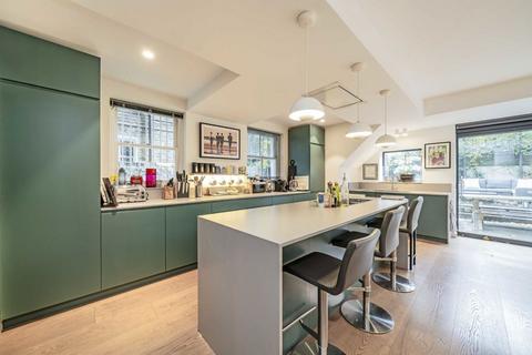 2 bedroom flat to rent, Cambridge Gardens, London W10