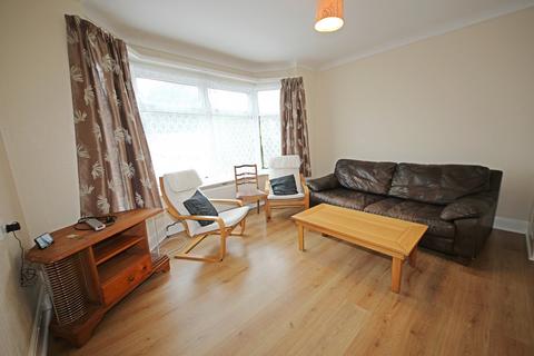 4 bedroom detached house to rent, Withermoor Road, Winton, Bournemouth