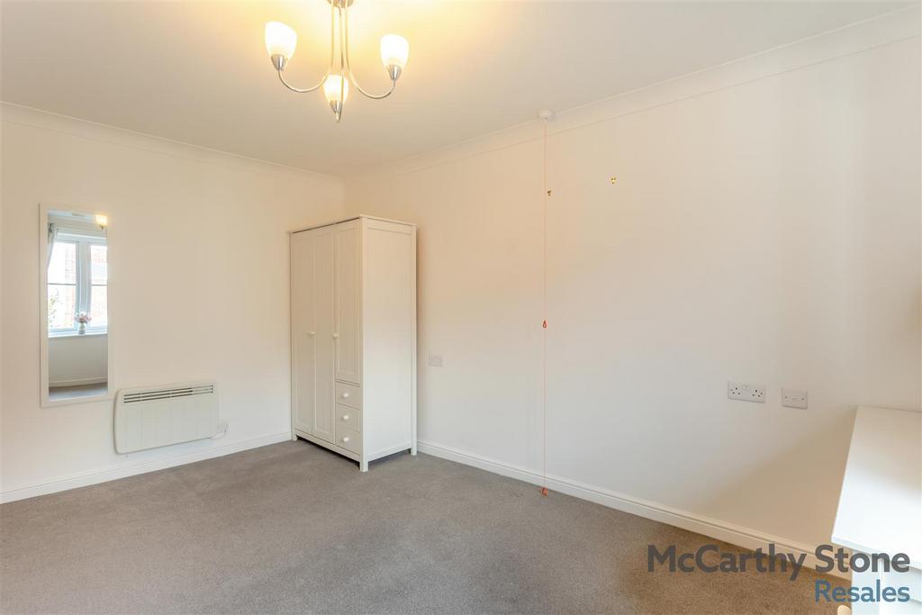 8668517-interior14.jpg