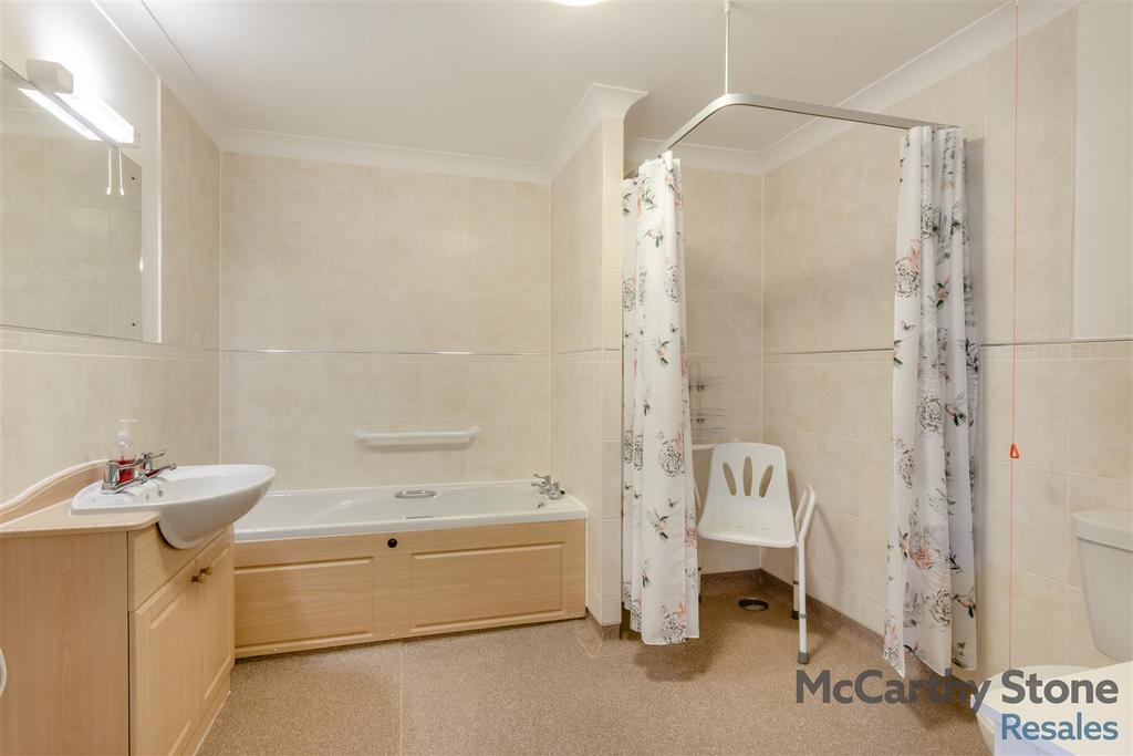8668517-interior08.jpg