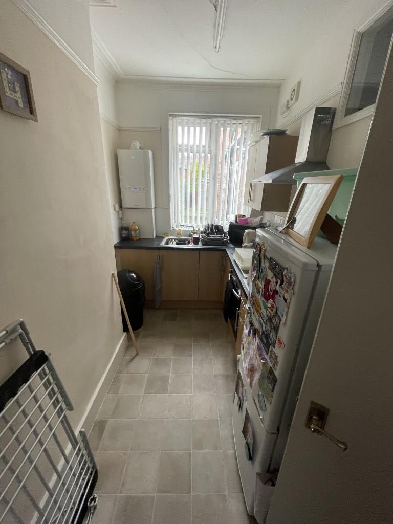 7 Medium T202511041108.jpg