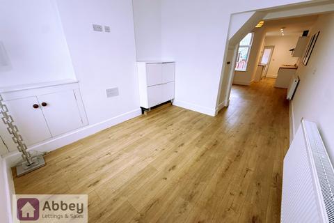3 bedroom terraced house to rent, Pool Road, Leicester, LE3