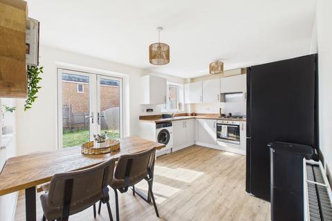 3 bedroom semi-detached house for sale, Ashmore Close, Gedling, Nottingham