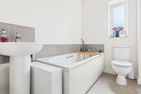 3 bedroom semi-detached house for sale, Ashmore Close, Gedling, Nottingham