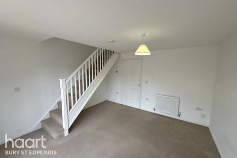 2 bedroom terraced house to rent, wintergreen Road, red lodge