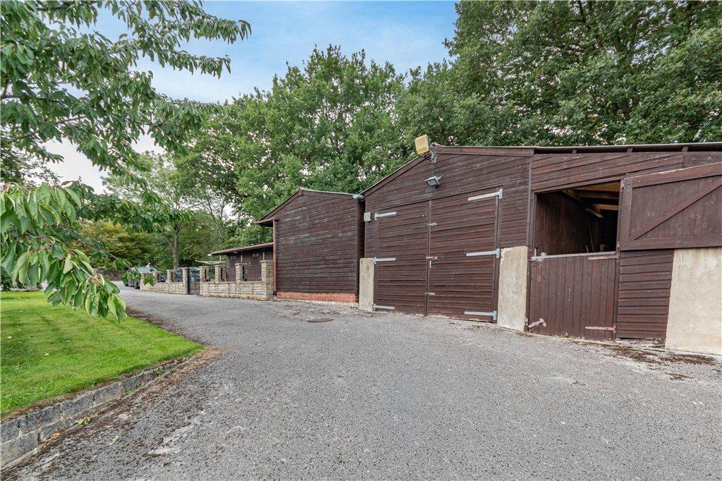 Barn