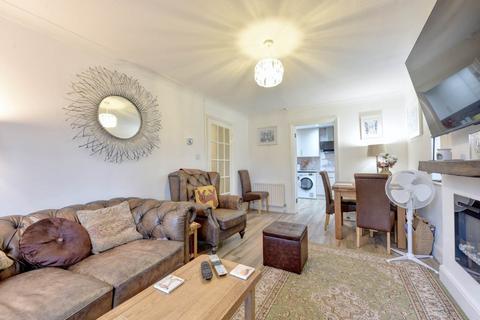 2 bedroom detached house for sale, Sherwood Gardens, Henley On Thames