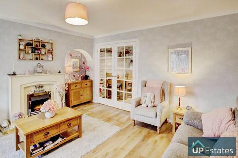 undefined, Winchat Close, Binley, Coventry