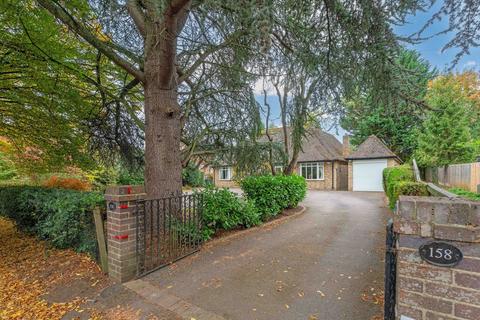 5 bedroom detached house for sale, Oxford Road Banbury, Oxfordshire, OX16 9BA