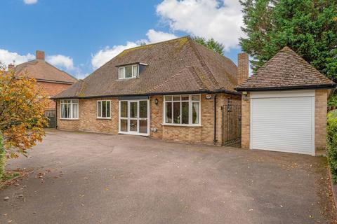 5 bedroom detached house for sale, Oxford Road Banbury, Oxfordshire, OX16 9BA