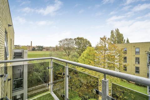 2 bedroom flat for sale, St. Georges Grove, Earlsfield, London, SW17