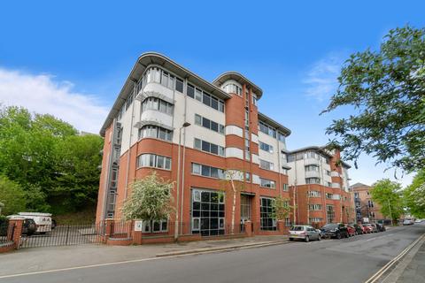 Studio to rent, Plymouth, Devon PL4