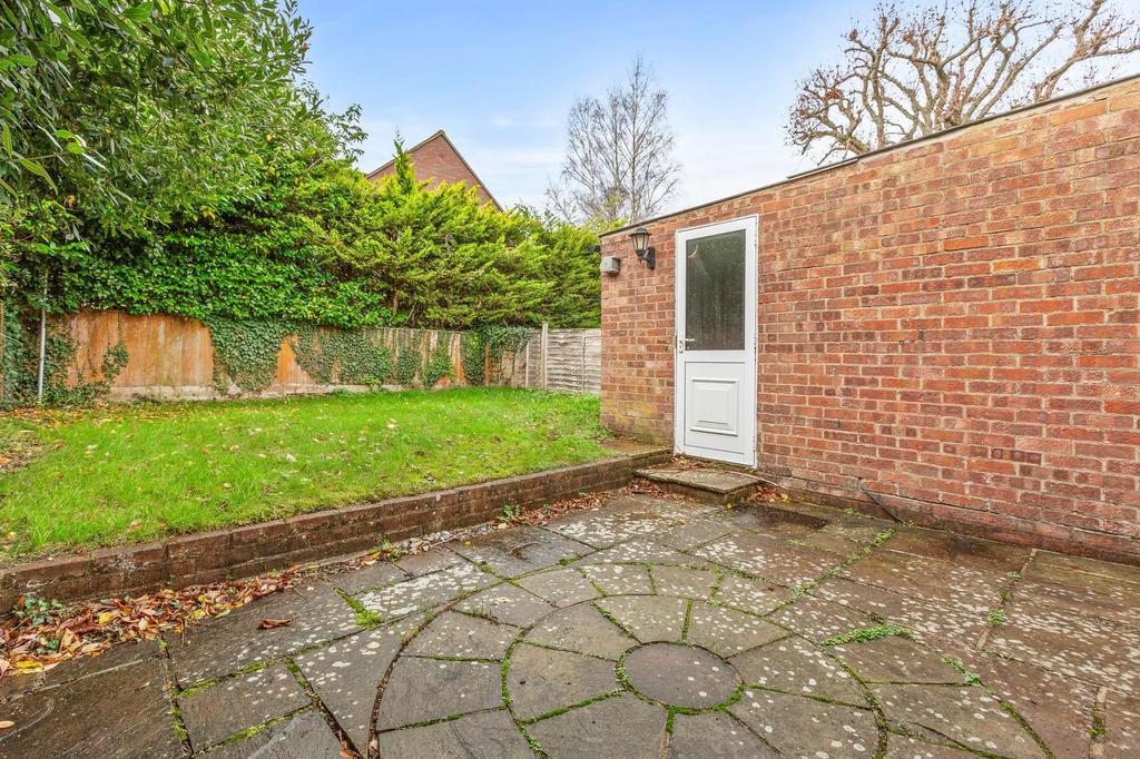 Garden/Garage