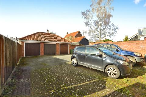2 bedroom terraced house for sale, Queen Street, Coggeshall, Colchester