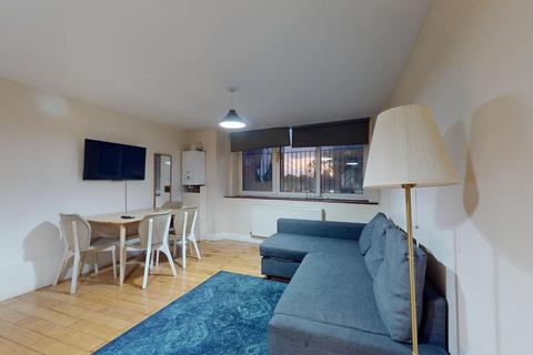 2 bedroom flat to rent, Laugan Walk, London, SE17