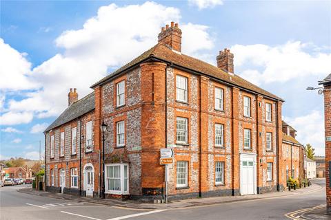undefined, Lion Mews, Newbury Street, Lambourn, Hungerford, RG17