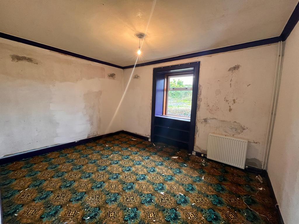 Office/Bedroom 4