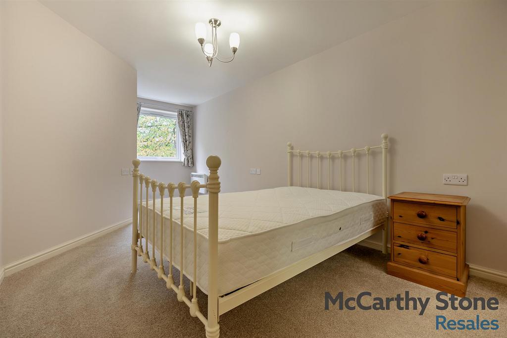 Double Bedroom