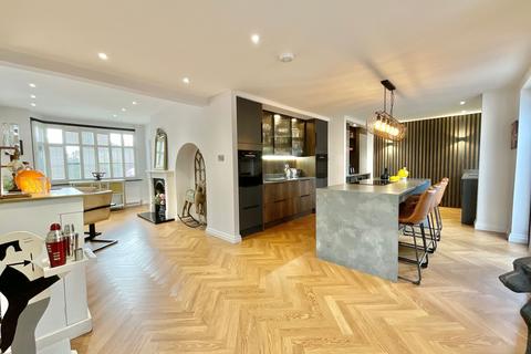 3 bedroom detached house for sale, Fairview Villas, Baldwins Gate, ST5