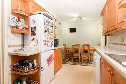 undefined, Bullwell Crescent, Cheshunt EN8