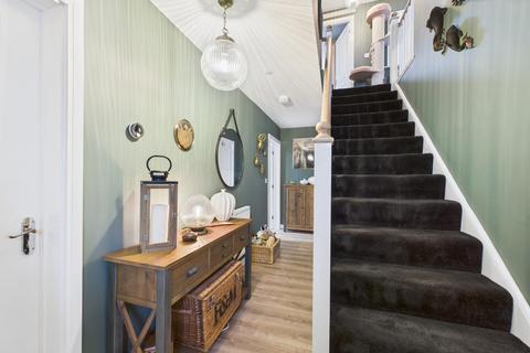 4 bedroom detached house for sale, Clos Y Cawell, Bridgend CF32