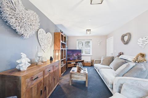 4 bedroom detached house for sale, Clos Y Cawell, Bridgend CF32