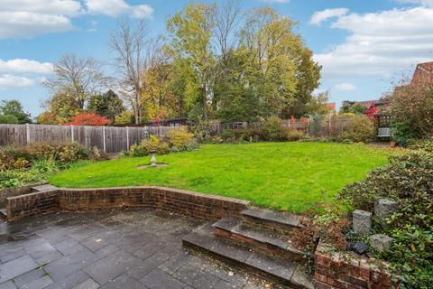 undefined, Grange Gardens, Pinner Village, HA5