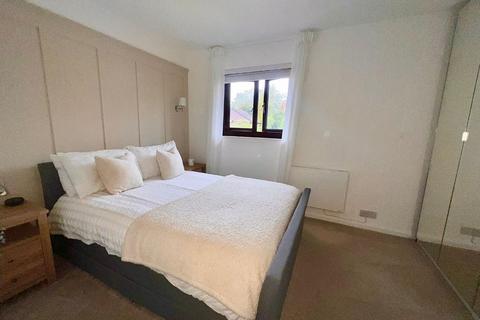 undefined, Landseer Close, Colliers Wood