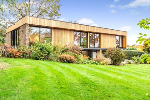3 bedroom detached house for sale, Fern Close, Bramcote, Nottingham, Nottinghamshire, NG9
