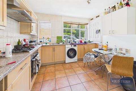 5 bedroom flat to rent, Devonshire Road, Southampton