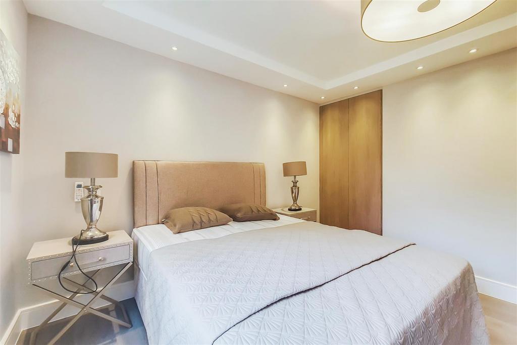 10 Bedroom 2-1.jpg