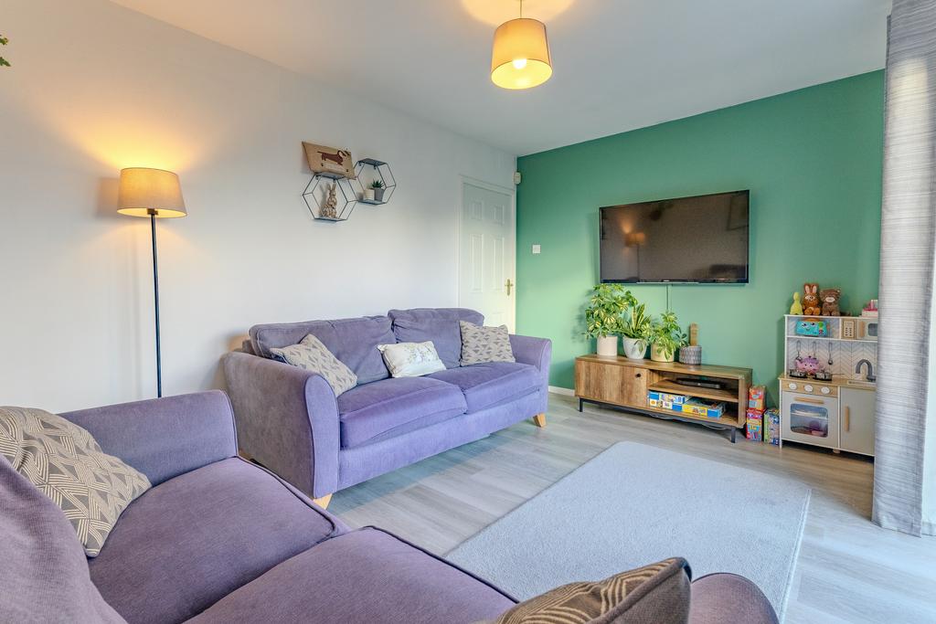 Living Room (2)