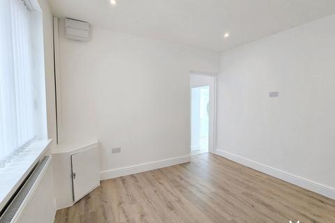 undefined, Manor Way, Neath SA11