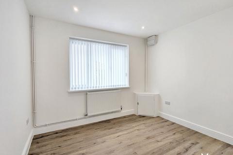 undefined, Manor Way, Neath SA11