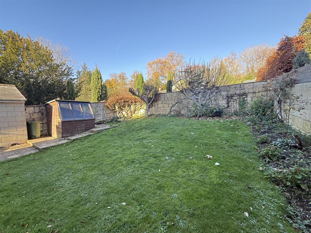 Garden back