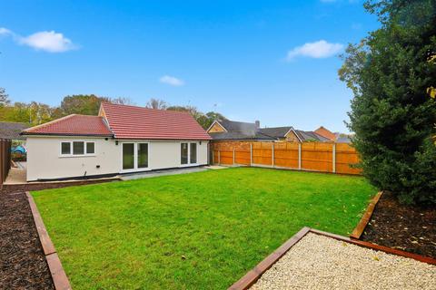 3 bedroom detached bungalow for sale, Woodland Avenue, Hutton, Brentwood