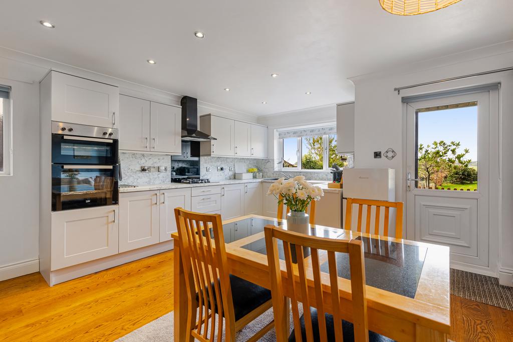 13 Annex Kitchen 59 Seymour Drive Dartmouth - 2509
