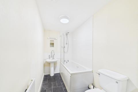 1 bedroom ground floor flat to rent, Wellington Street, Cheltenham, GL50