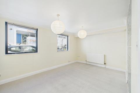 undefined, Wellington Street, Cheltenham, GL50