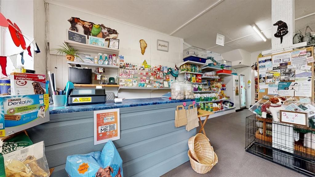 The-Shop-41-Easton-Square-11042025 102905.jpg