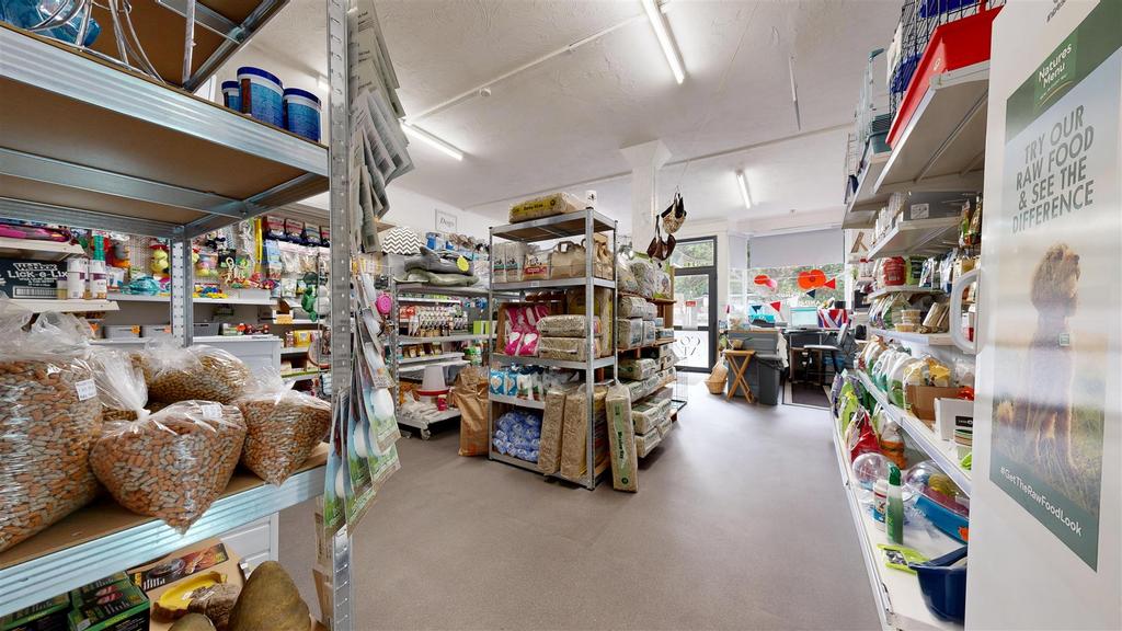 The-Shop-41-Easton-Square-11042025 102810.jpg
