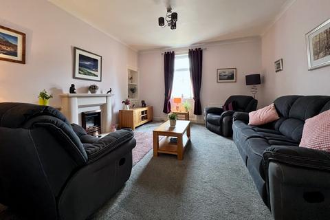 2 bedroom cottage to rent, Academy Street, Armadale EH48