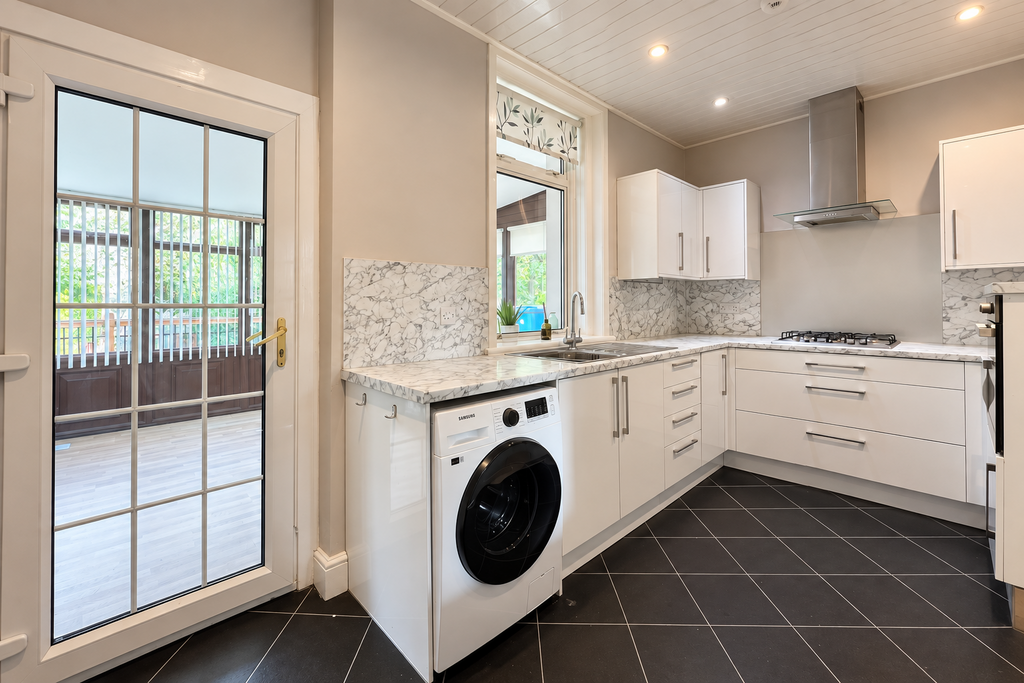 House in Armadale, West Lothian - View 3