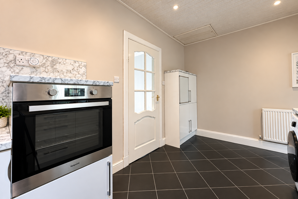 House in Armadale, West Lothian - View 4