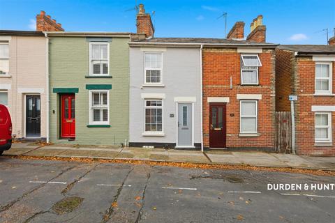 2 bedroom terraced house for sale, Cedars Road, Colchester CO2