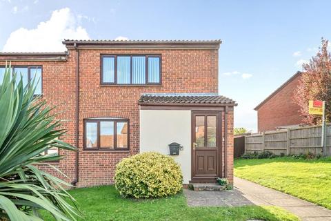 1 bedroom maisonette for sale, Pelham Road,  Thame,  Oxfordshire,  OX9
