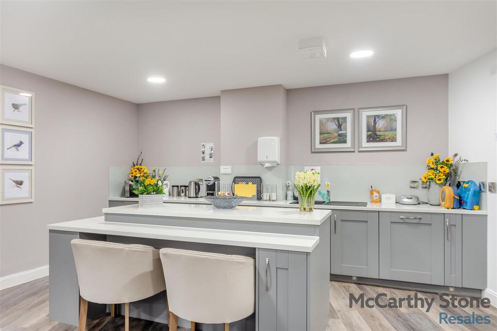 8668913-interior05.jpg